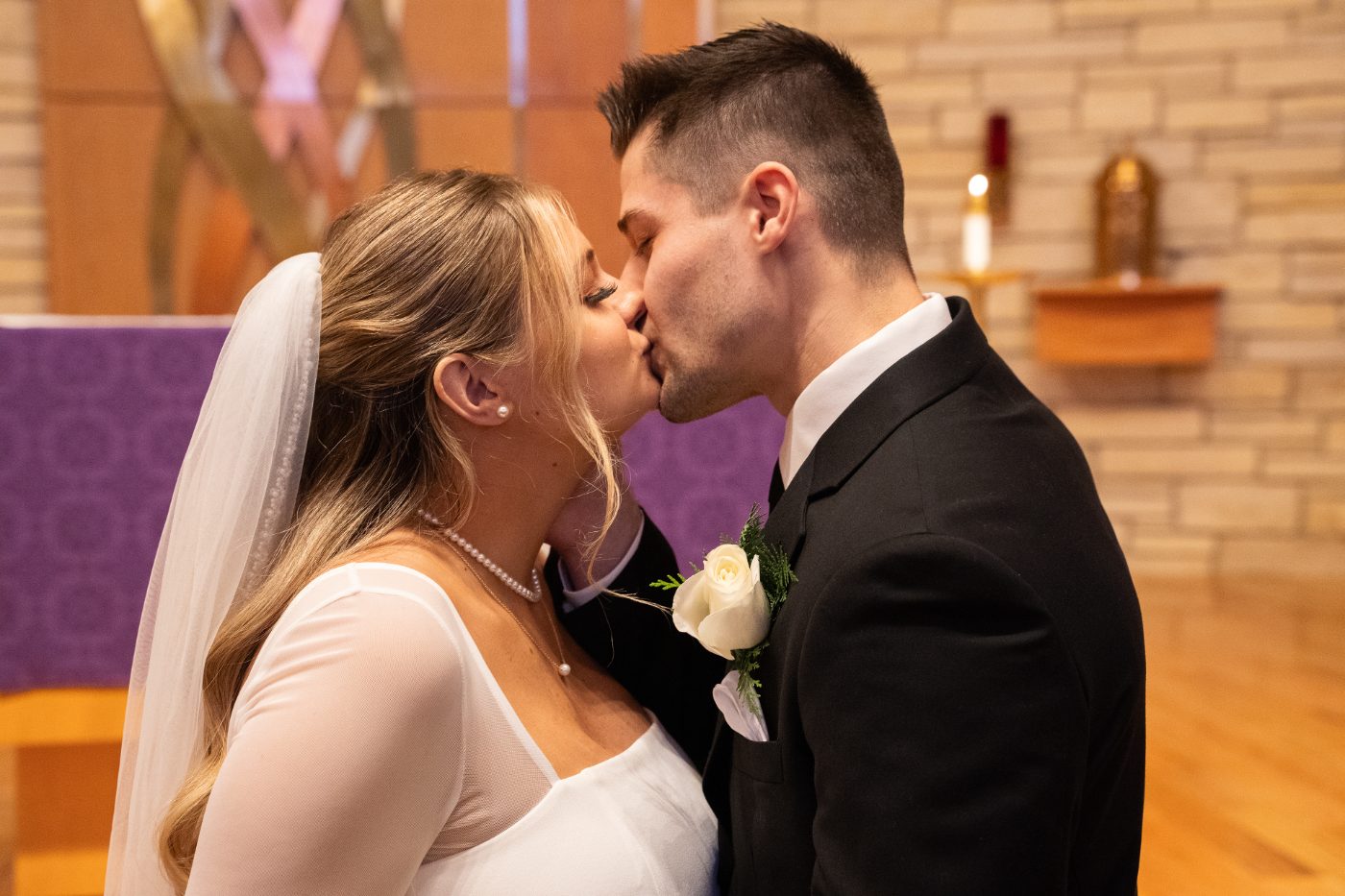 First kiss close-up
